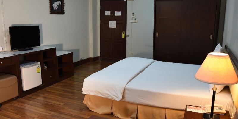 The Canal Hotel Bangkok Exterior photo